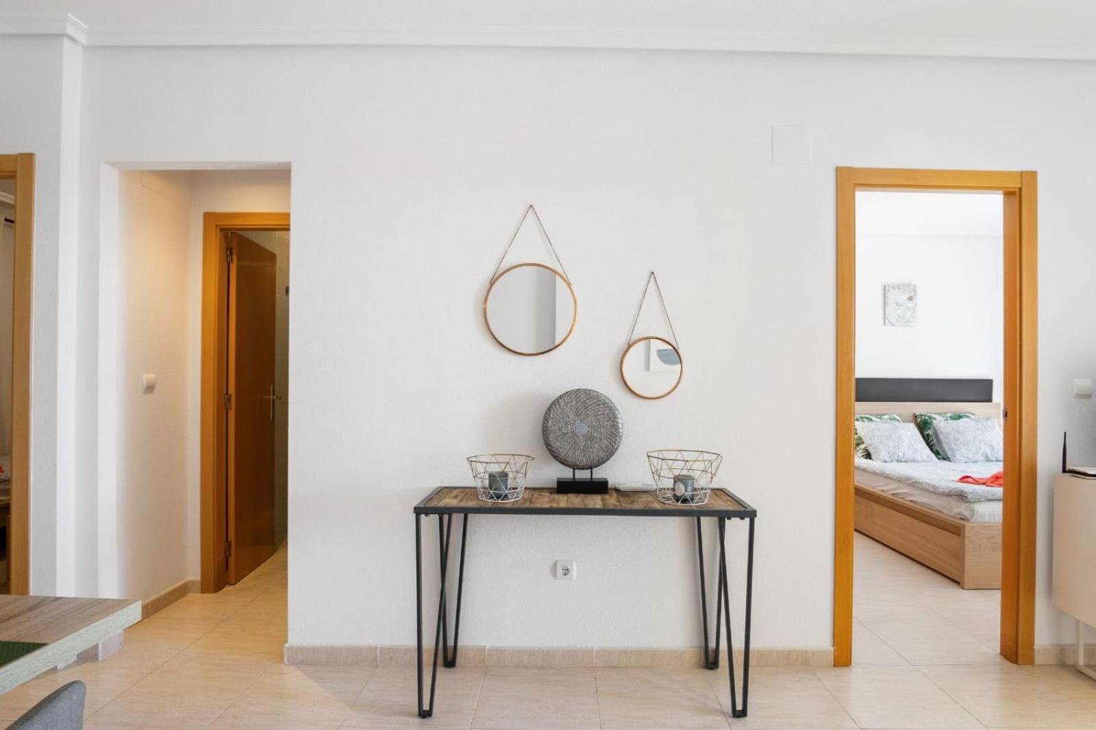 Nice Modern 2 Bed Apartment In Torrievieja 또레비에하 외부 사진