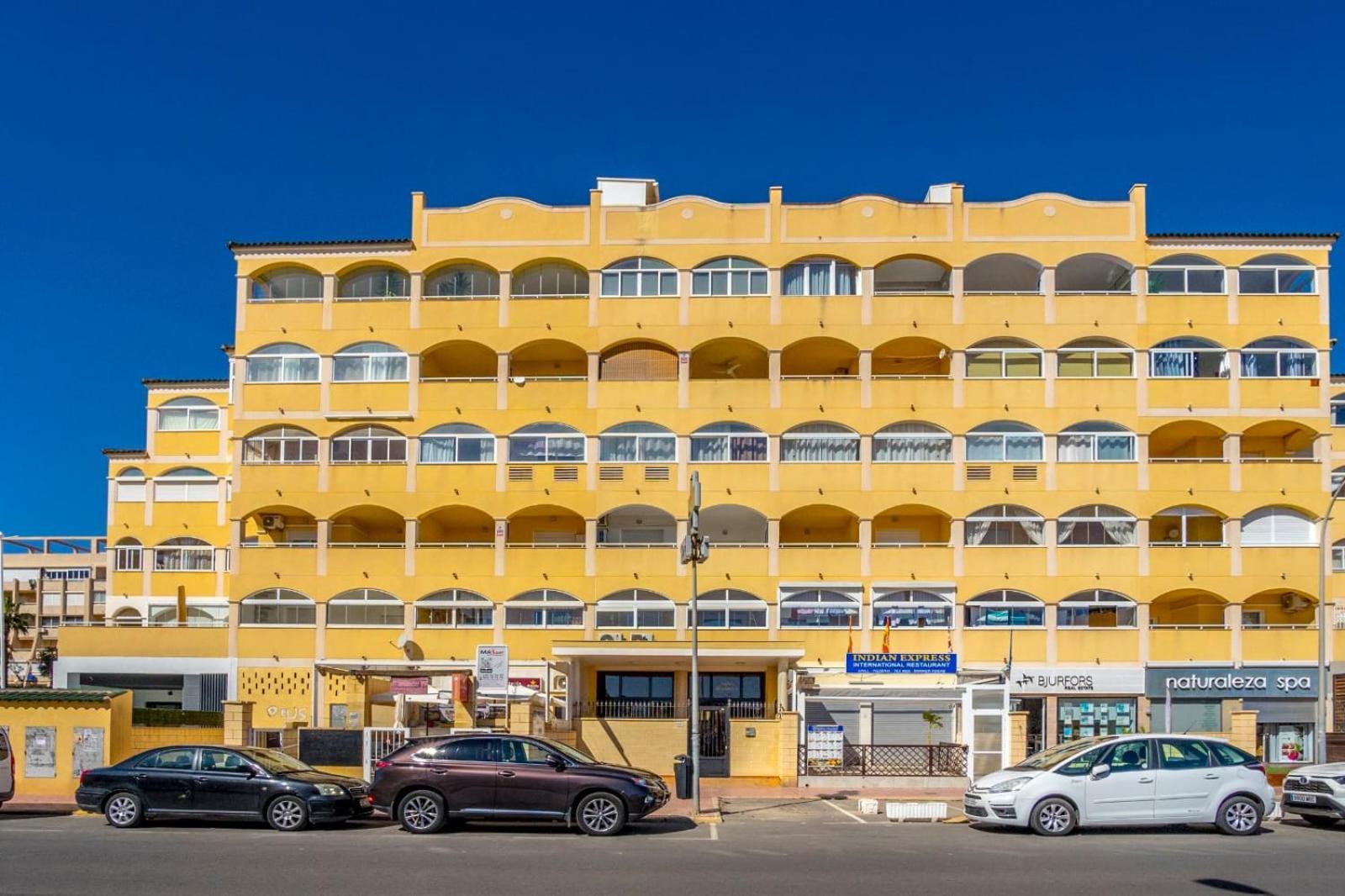 Nice Modern 2 Bed Apartment In Torrievieja 또레비에하 외부 사진