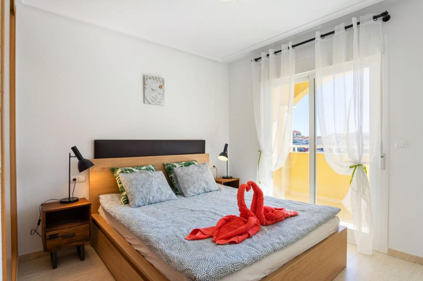 Nice Modern 2 Bed Apartment In Torrievieja 또레비에하 외부 사진